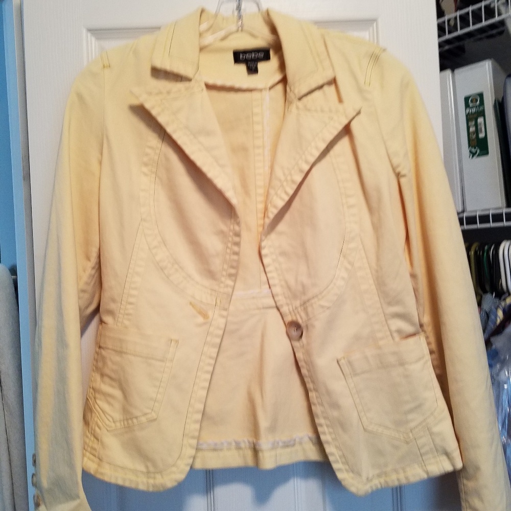 Bebe yellow jacket/blazer